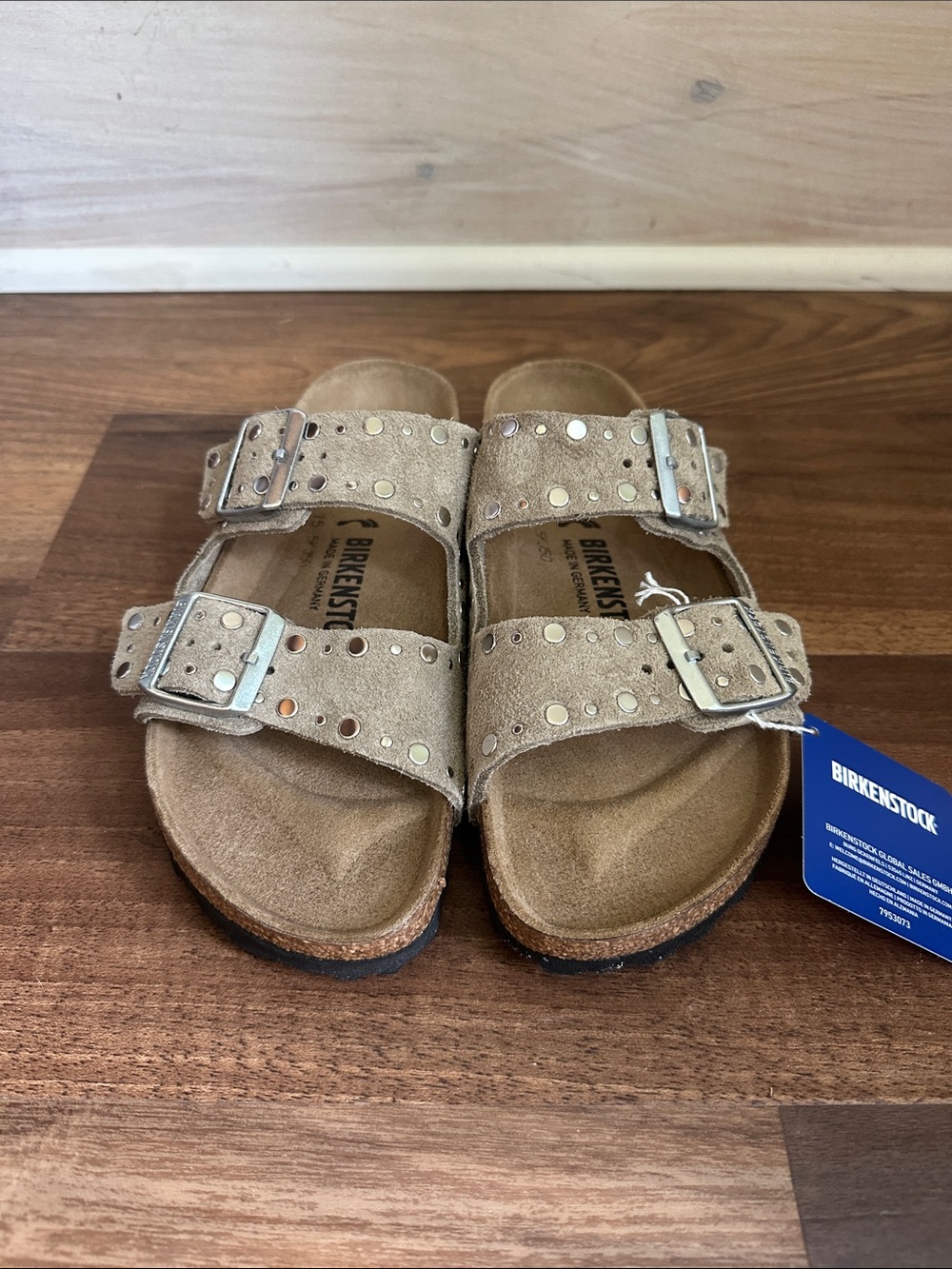 Birkenstock Women’s Arizona Rivet Border Suede Sandals-Size 7-NWT - Picture 2 of 9